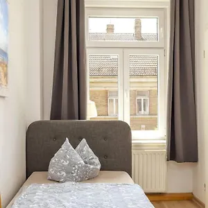 Apartment Your Sunny Castle, Leipzig
